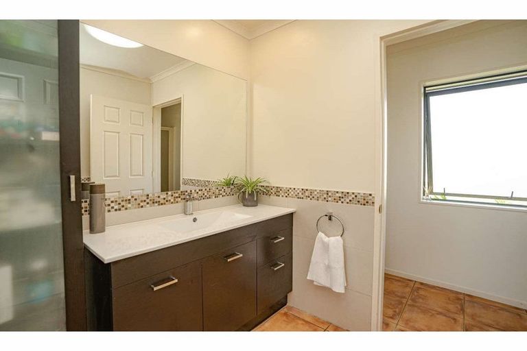 Photo of property in 14 Equestrian Drive, Kerikeri, 0294