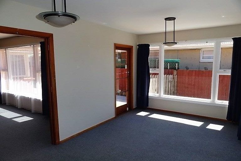 Photo of property in 54 Bickerton Street, Wainoni, Christchurch, 8061