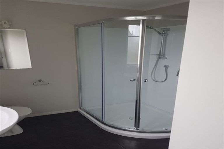 Photo of property in 11 Russell Road, Fairy Springs, Rotorua, 3015