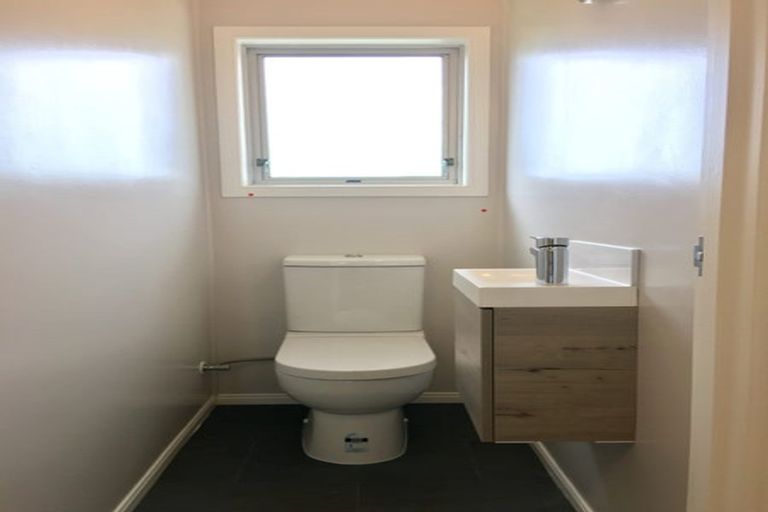 Photo of property in 23 Polandson Place, Opaheke, Papakura, 2113