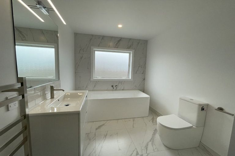 Photo of property in 51 Wai Whatu Street, Meeanee, Napier, 4110