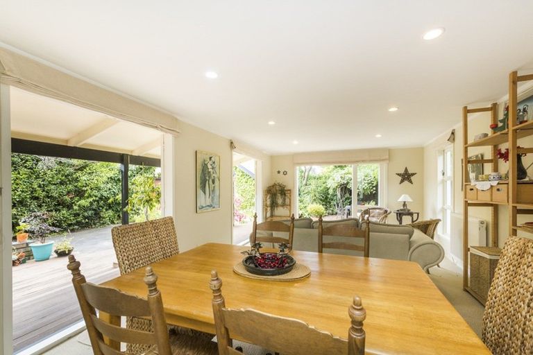 Photo of property in 27 Alan Street, Palmerston North, 4414