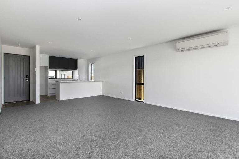 Photo of property in 82 Jacks Landing Drive, Hamilton Lake, Hamilton, 3204