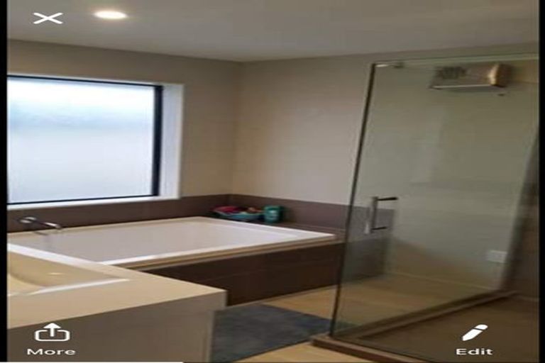 Photo of property in 1-2/184 High Street, Leeston, 7632