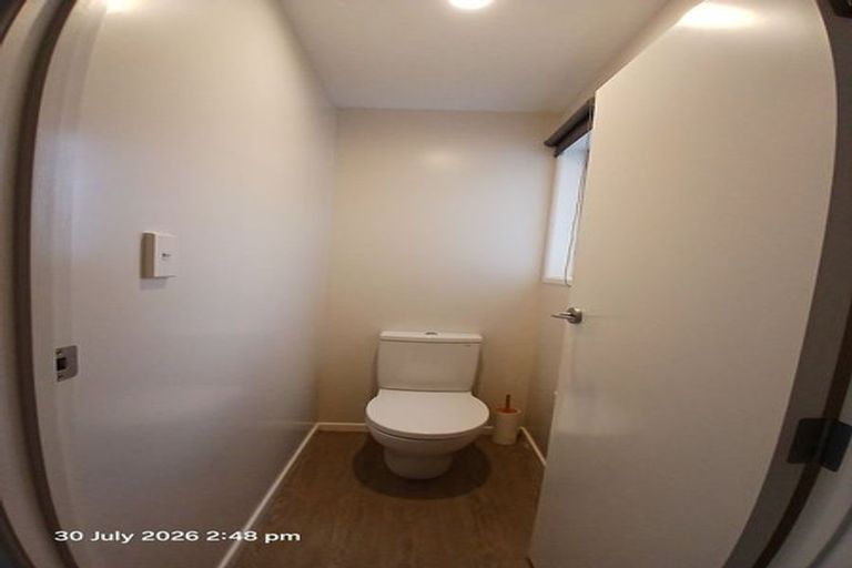 Photo of property in 5a Rennell Street, Frankleigh Park, New Plymouth, 4310