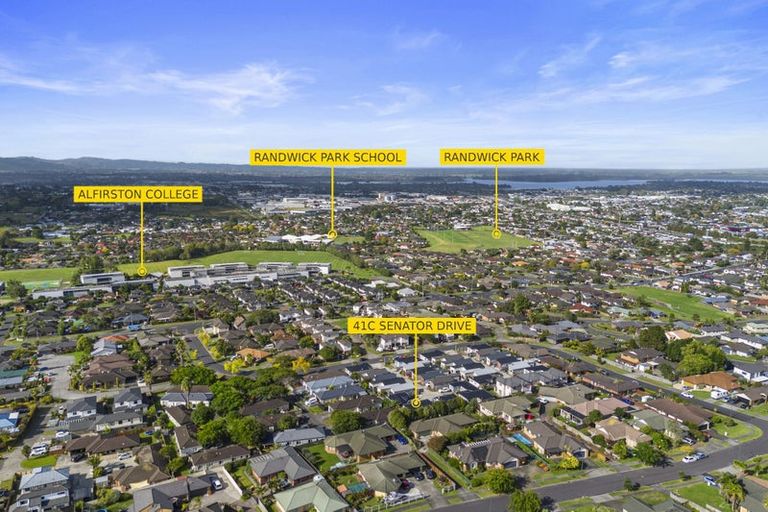 Photo of property in 41c Senator Drive, Manurewa, Auckland, 2105