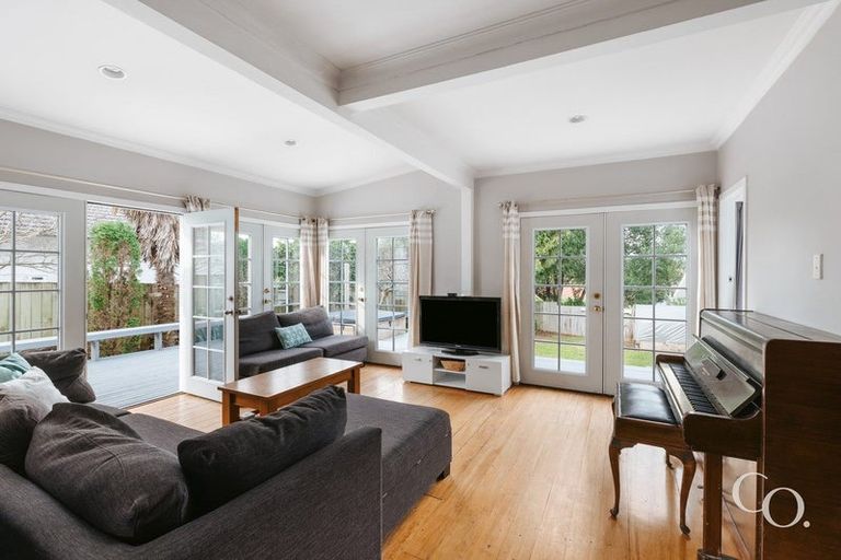 Photo of property in 6 Judea Road, Judea, Tauranga, 3110