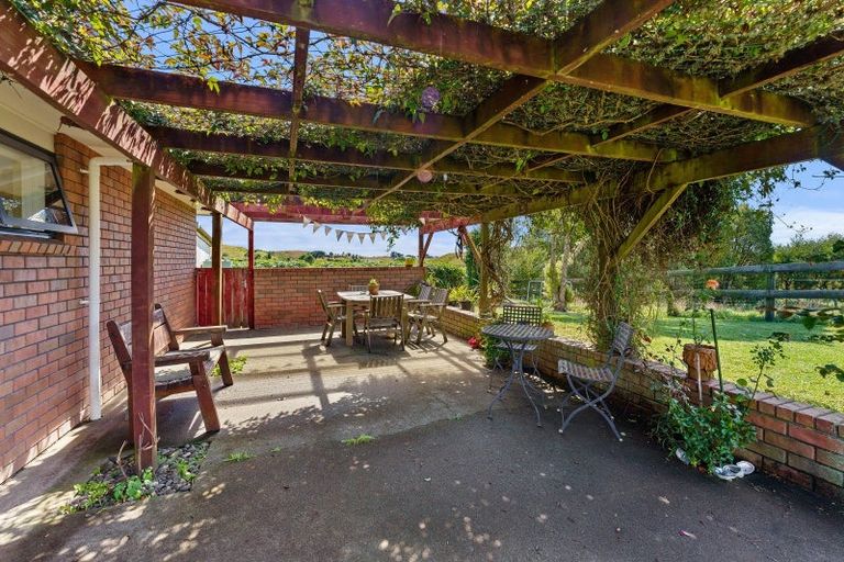 Photo of property in 761 State Highway 1, Te Horo, Otaki, 5581