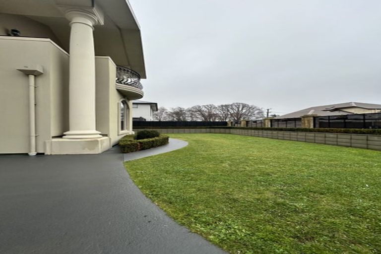 Photo of property in 8 Shiloh Lane, Sockburn, Christchurch, 8042