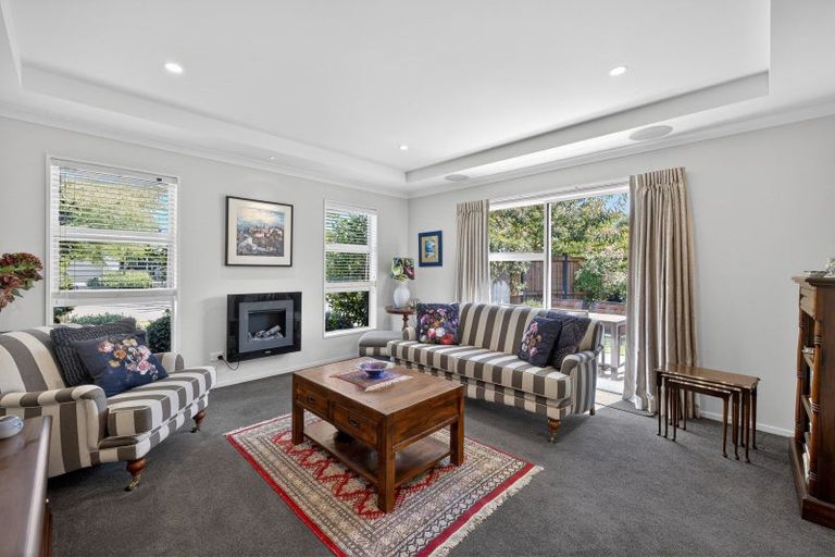 Photo of property in 12 Amy Place, Rangiora, 7400