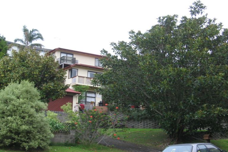 Photo of property in 5 Honeysuckle Lane, Mairangi Bay, Auckland, 0630