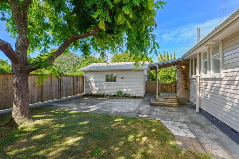 Photo of property in 32 Atmore Avenue, Otaki, 5512