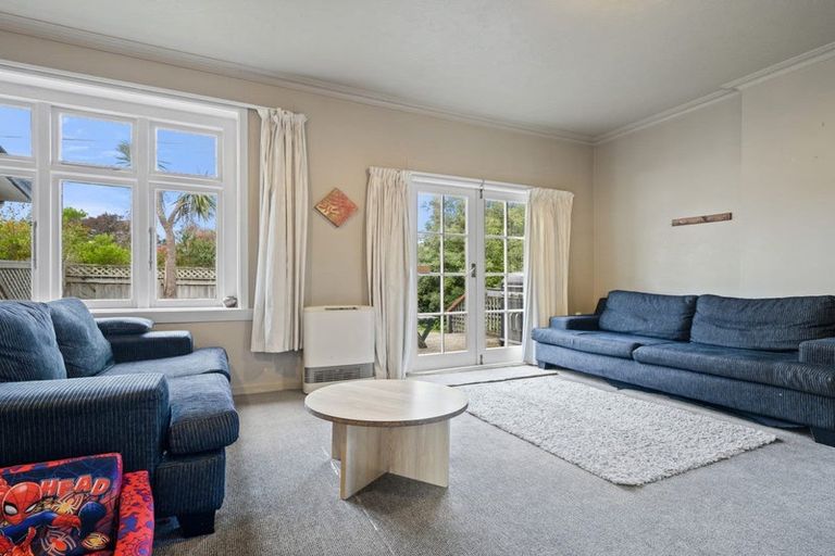 Photo of property in 181 Bowhill Road, New Brighton, Christchurch, 8083