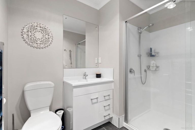 Photo of property in 6 Derg Place, East Tamaki, Auckland, 2013