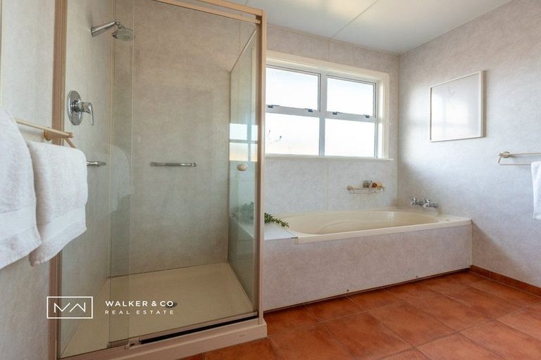 Photo of property in 95 Holdsworth Avenue, Trentham, Upper Hutt, 5018