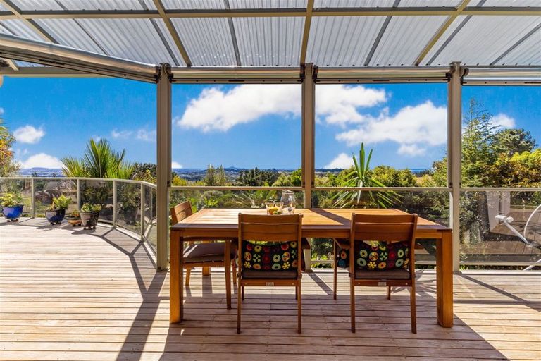 Photo of property in 565 Redoubt Road, Flat Bush, Auckland, 2019