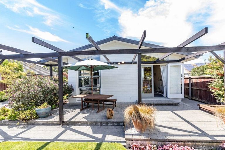 Photo of property in 34 Waiau Street, Cracroft, Christchurch, 8025
