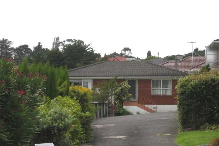 Photo of property in 3/13 Richards Avenue, Forrest Hill, Auckland, 0620