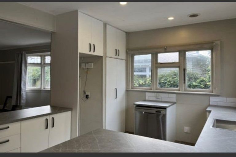 Photo of property in 20 Swanns Road, Richmond, Christchurch, 8013