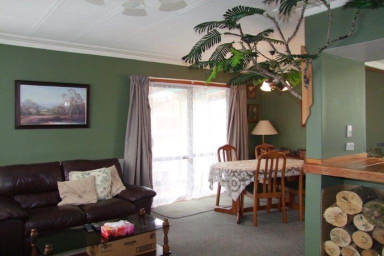 Photo of property in 79 Chaucer Street, Milton, 9220