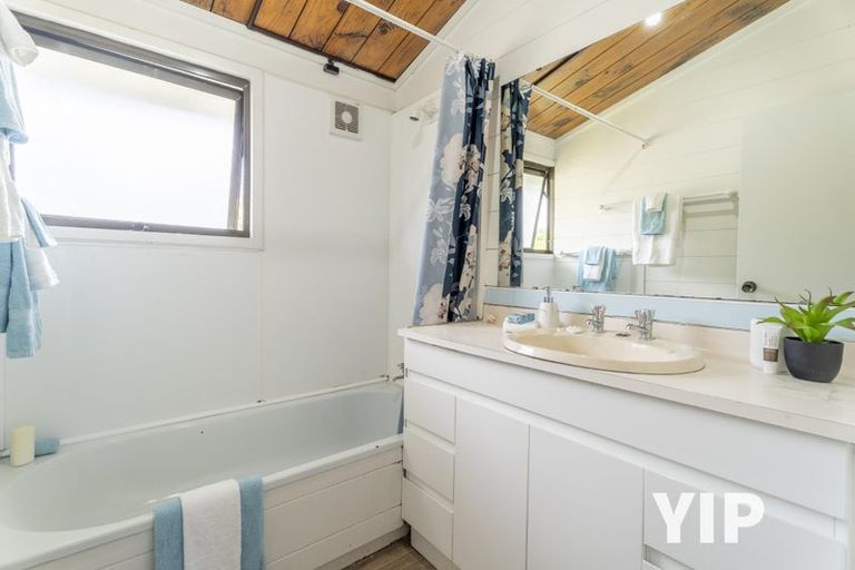 Photo of property in 116 Stewart Drive, Johnsonville, Wellington, 6037