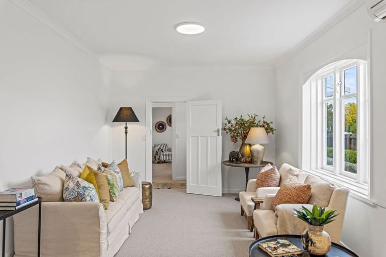 Photo of property in 12 Mays Road, St Albans, Christchurch, 8052