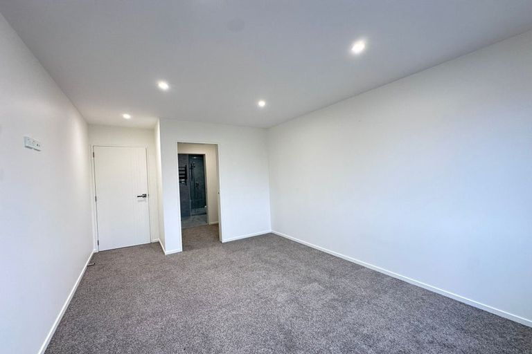 Photo of property in 4b Hazards Road, Weymouth, Auckland, 2103