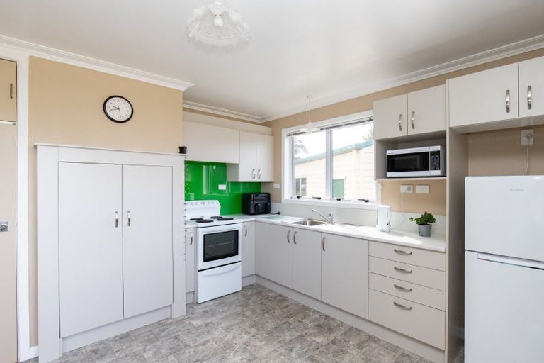 Photo of property in 10 Rakino Drive, Kerepehi, Paeroa, 3671