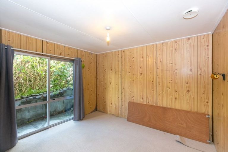 Photo of property in 28a Marchant Place, Westown, New Plymouth, 4310