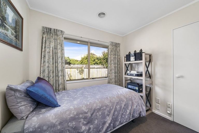 Photo of property in 100 Cedar Drive, Paraparaumu Beach, Paraparaumu, 5032