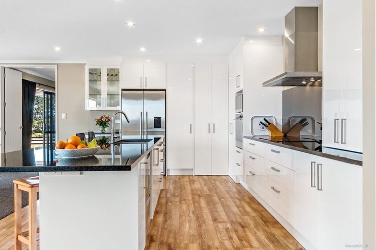 Photo of property in 84 Sanctuary Drive, Glenbrook, Waiuku, 2681