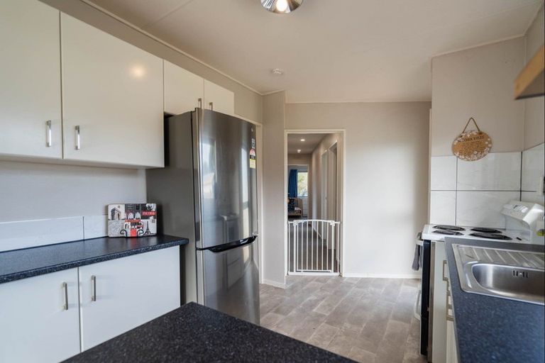Photo of property in 21 Spackman Crescent, Paraparaumu, 5032
