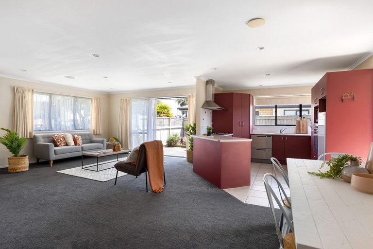 Photo of property in 6 Ohuirehe Road, Coastlands, Whakatane, 3120