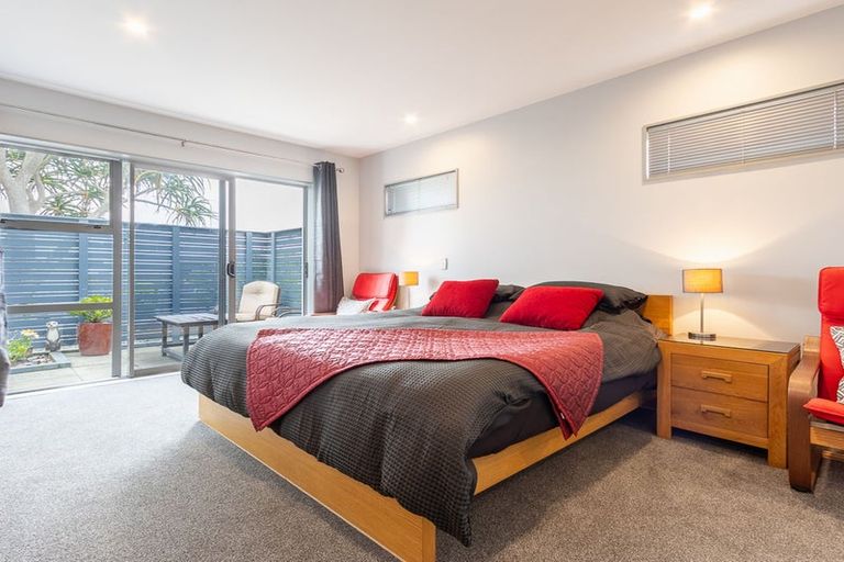 Photo of property in 38 Pharazyn Avenue, Waikanae Beach, Waikanae, 5036
