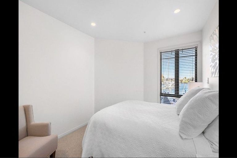 Photo of property in 7 Waterside Crescent, Gulf Harbour, Whangaparaoa, 0930