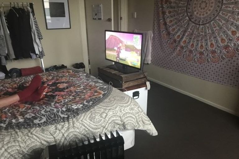 Photo of property in 2/27 Joseph Street, West End, Palmerston North, 4412