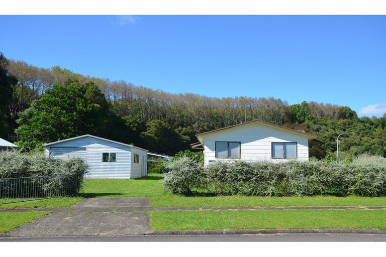 Photo of property in 1 Ramsden Place, Kawerau, 3127
