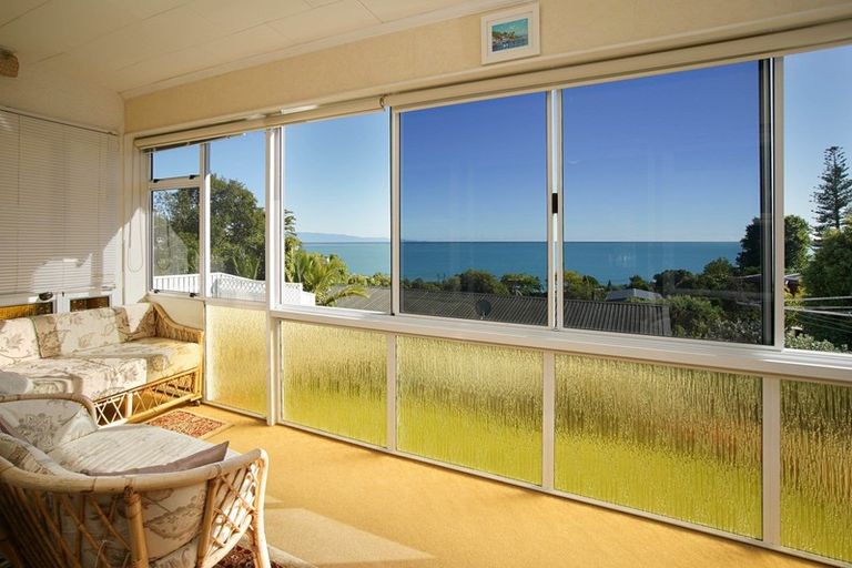 Photo of property in 18 Paremata Street, Atawhai, Nelson, 7010