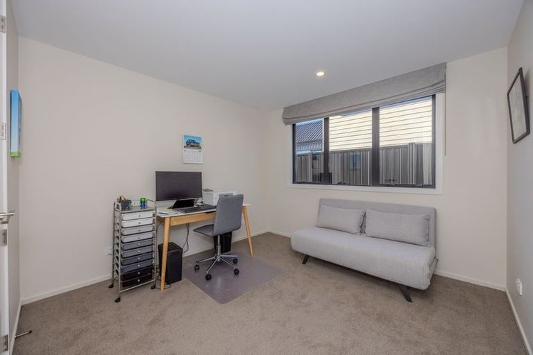 Photo of property in 71 Farrant Drive, Wanaka, 9305