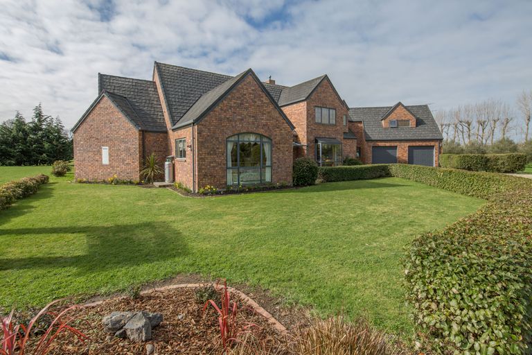 Photo of property in 46 Modena Place, Ohoka, Kaiapoi, 7692