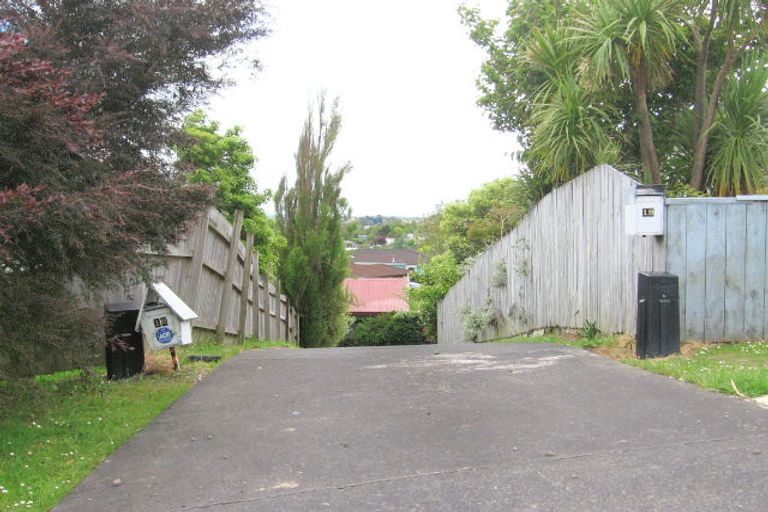 Photo of property in 18 Danube Lane, Glen Eden, Auckland, 0602