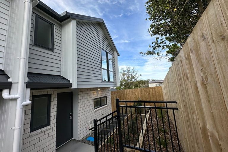 Photo of property in 11/59 Glenview Road, Glen Eden, Auckland, 0602