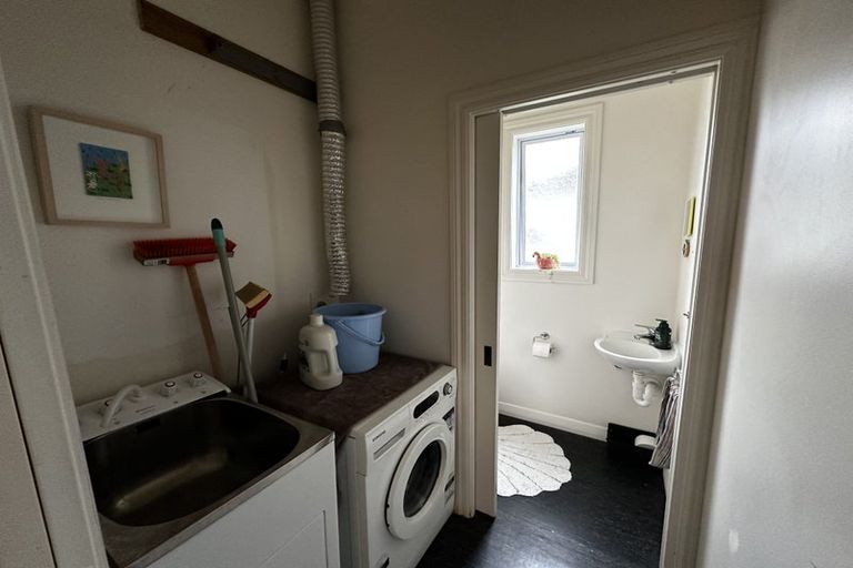 Photo of property in 22 Tamar Street, Island Bay, Wellington, 6023