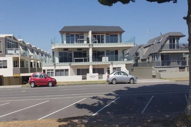 Photo of property in 1/45 Marine Parade, Mount Maunganui, 3116