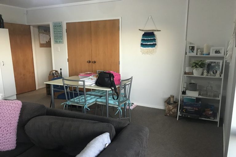 Photo of property in 1/28 Firth Road, Torbay, Auckland, 0630