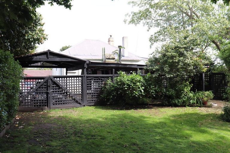 Photo of property in 86 Hakanoa Street, Huntly, 3700