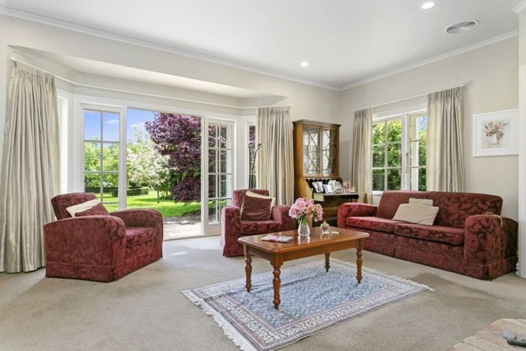 Photo of property in 4 Longfellow Street, Leamington, Cambridge, 3432