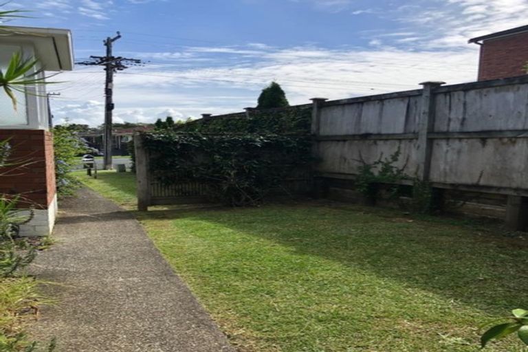 Photo of property in 1/10 Hororata Road, Hauraki, Auckland, 0622