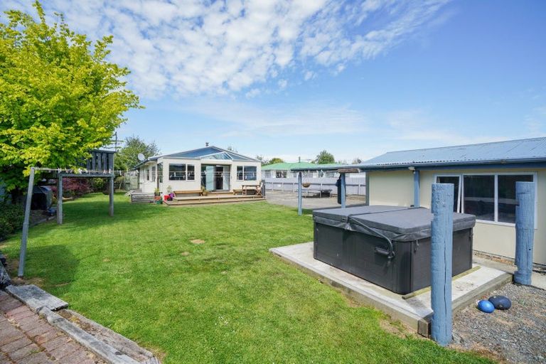 Photo of property in 21 Ballantrae Street, Wallacetown, 9816