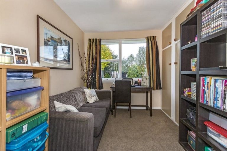 Photo of property in 29 Denise Crescent, Hornby, Christchurch, 8042